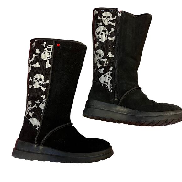 UGG Sequin and Suede Skull Boots Women’s SZ 6 Beautiful Interior & Exterior EUC - Picture 1 of 12